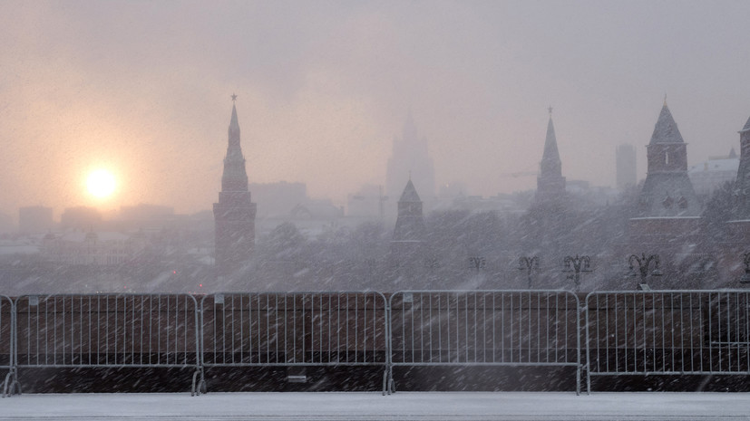 Синоптик Цыганков предупредил о сильном снегопаде утром 15 декабря в Москве