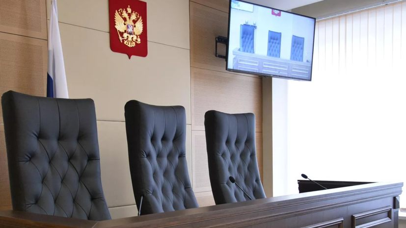 Суд в Ростове дал почти семь лет колонии мужчине, напавшему на полицейских