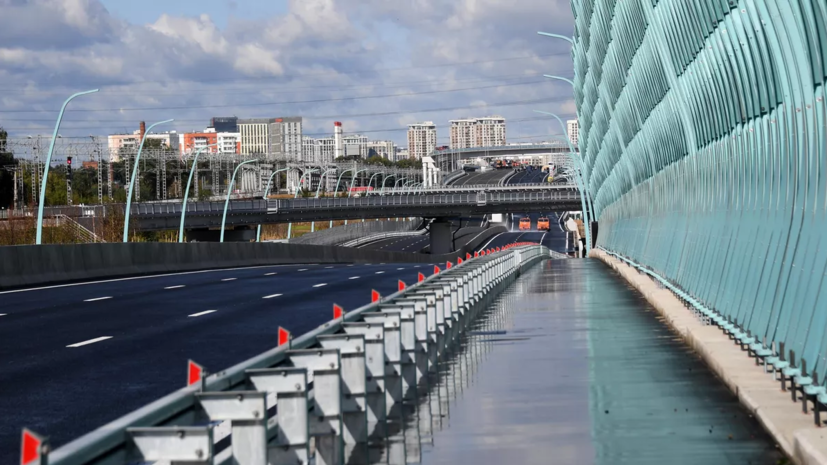 В Москве запустили движение по Дмитровскому путепроводу в сторону области