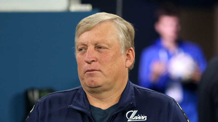 Главный тренер «Крыльев Советов» Осинькин признался, что заедает стресс