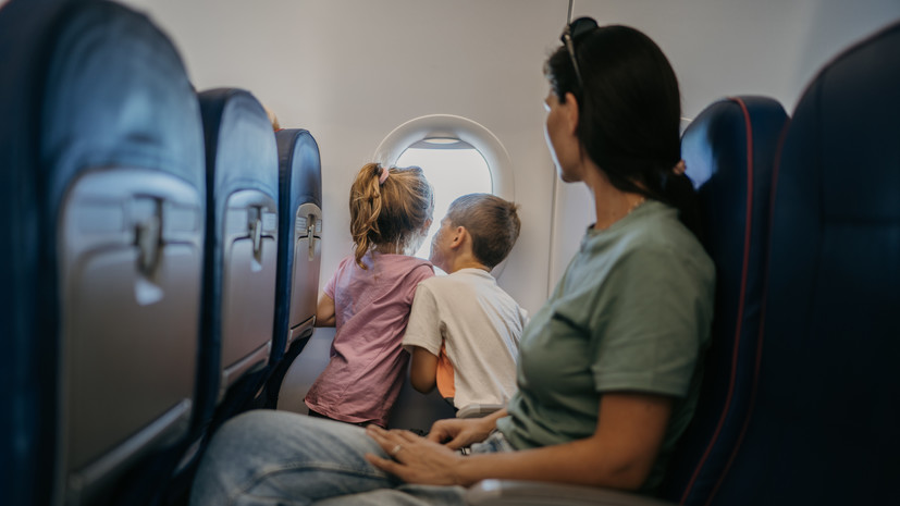 Генпрокуратура обязала авиакомпании не рассаживать родителей и детей в самолётах