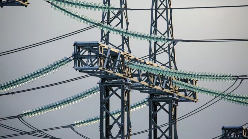 Более 134 тысяч абонентов остаются без света в ДНР и ЛНР из-за непогоды