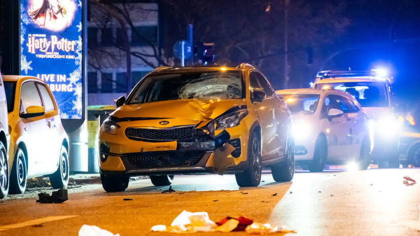 В Иванове внедорожник сбил двух подростков и врезался в автобус