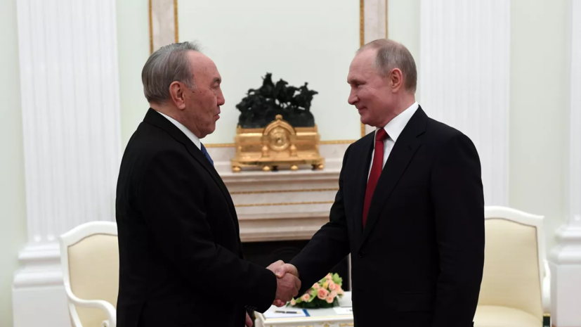 В Кремле рассказали, что Путин и Назарбаев провели частную встречу в Москве