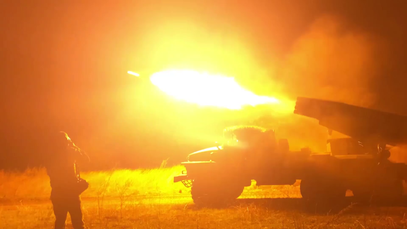 Ударами артиллерии и тяжёлых огнемётных систем: в МО РФ заявили о потере ВСУ до 250 человек на Донецком направлении