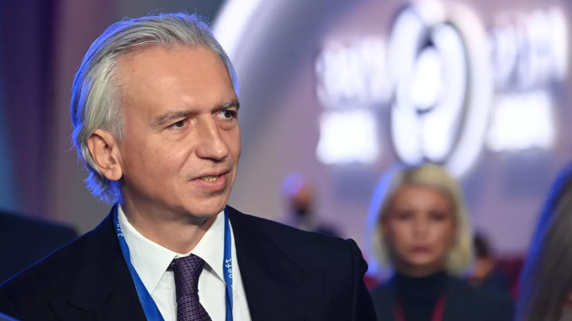 Дюков заявил, что 26 стран выступают против перехода РФС в Азию