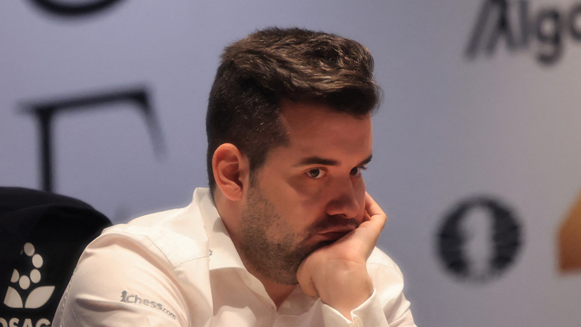 Непомнящий раскритиковал FIDE за привилегии для Карлсена на ЧМ по рапиду