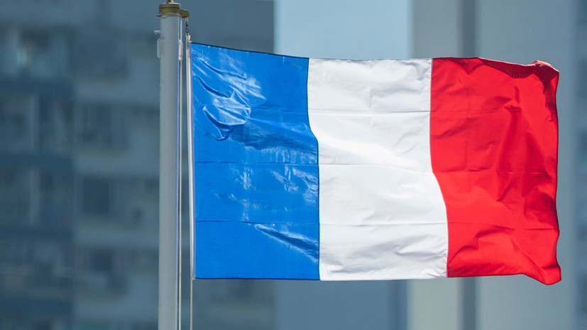 МИД Франции объявил двух дипломатов Азербайджана персонами нон грата