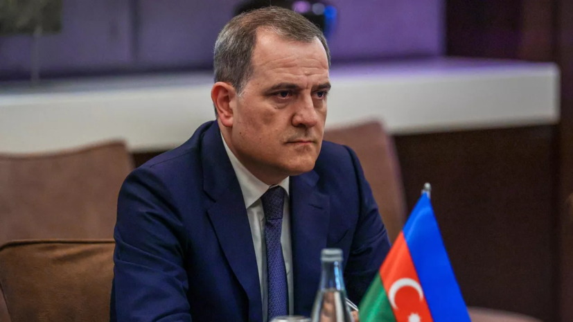 Байрамов: главы МИД Азербайджана и Армении могут встретиться на общей границе