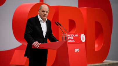 Канцлер ФРГ Олаф Шольц на партийном съезде Социал-демократической партии Германии (СДПГ)