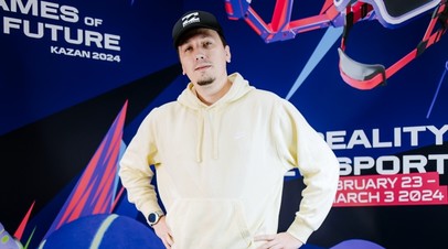 Комментатор и блогер Алексей Пчёлкин