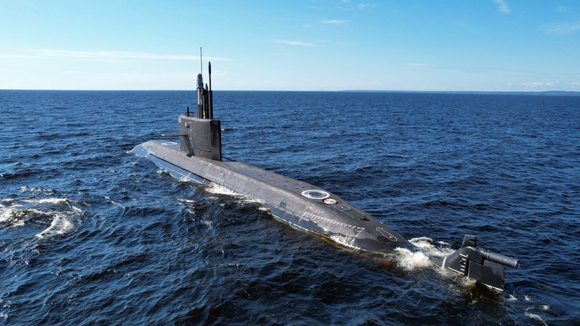 ВМФ России в 2024 году усилят ракетный корабль «Буря» и подлодка «Кронштадт»