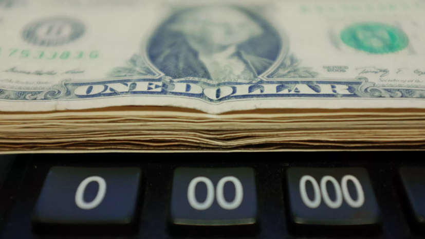 Аналитик Шнейдерман: мы ожидаем коридор 87—94 рубля за доллар