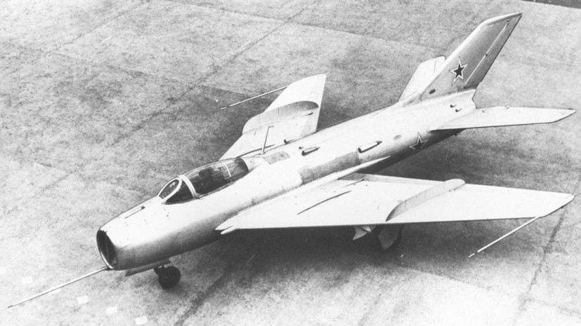 «Быстрее достичь рубежа атаки»: как истребитель МиГ-19 повлиял на развитие отечественной авиации