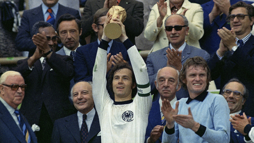«Его наследие невозможно измерить титулами»: легендарный футболист и тренер Беккенбауэр скончался на 79-м году жизни