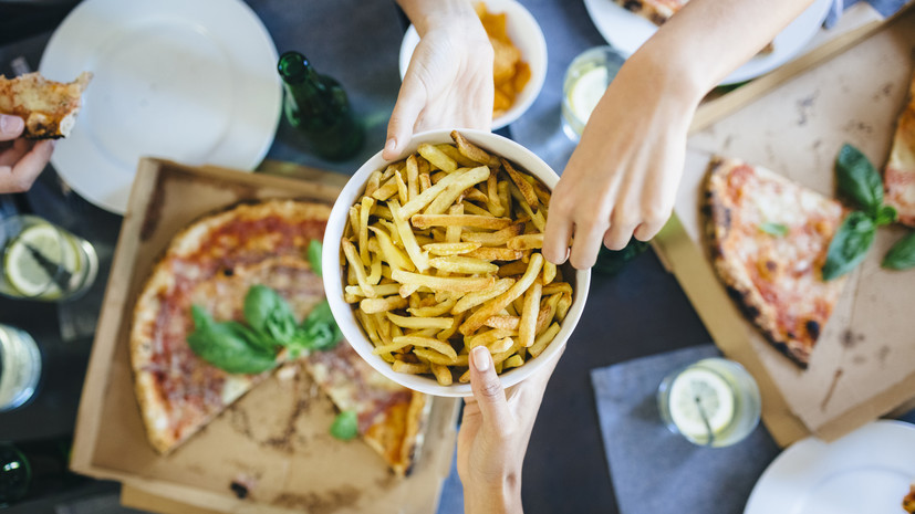 Специалист Малиновская: вредное питание в праздники повышает уровень холестерина