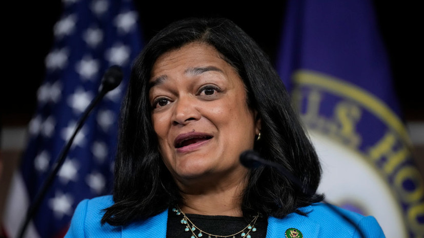 Конгрессвумен США Джаяпал оговорилась и заявила о вызванной Трампом эрекции