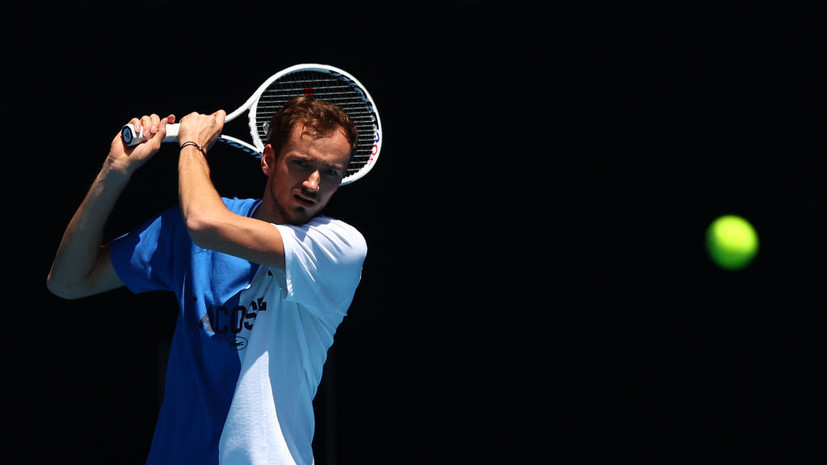 Мотивация Медведева, шансы Рублёва, 25-й титул Джоковича и битва большой тройки у женщин: чем интересен Australian Open