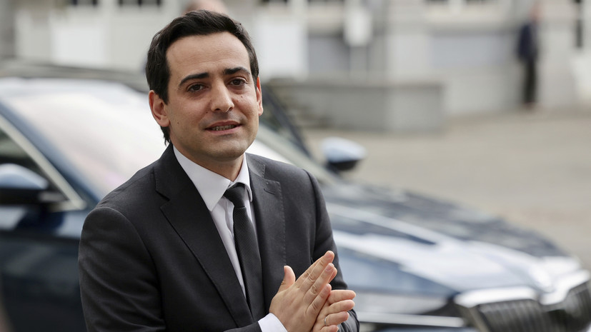 Главой МИД Франции стал лидер партии «Возрождение» Сежурне