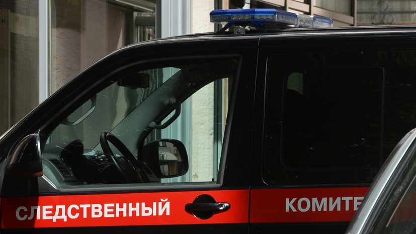 В Челябинске водитель маршрутки бросил ледяной булыжник в беременную