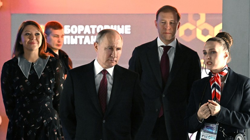 Путин предложил продлить выставку-форум «Россия» на ВДНХ