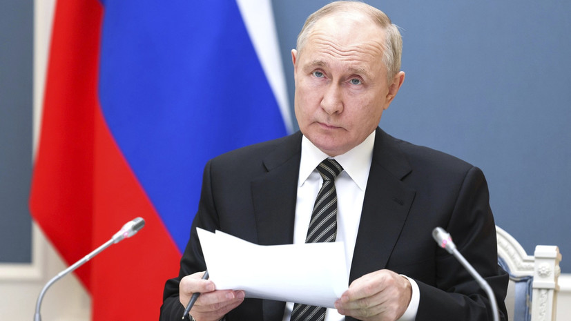 Путин поручил изучить более эффективное применение ИИ в расследованиях