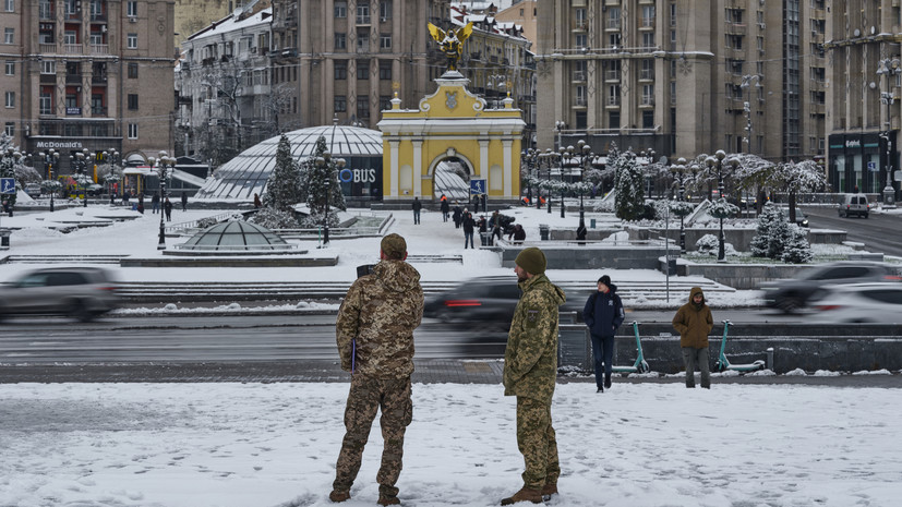 Карлсон: американская помощь киевским властям уничтожит Украину