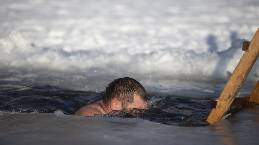 В Петербурге организуют 23 площадки для крещенских купаний