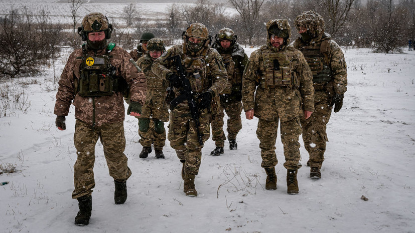 Подоляк: отправка на Украину солдат из других стран не обсуждается