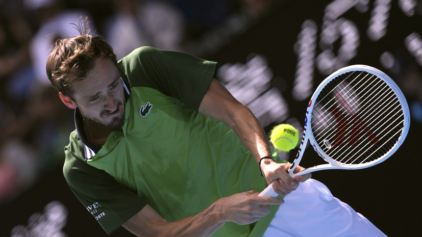 Медведев сыграет с Хуркачем в четвертьфинале Australian Open