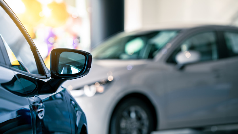 Автоэксперт Хайцеэр назвал риски при покупке автомобиля со скрученным пробегом