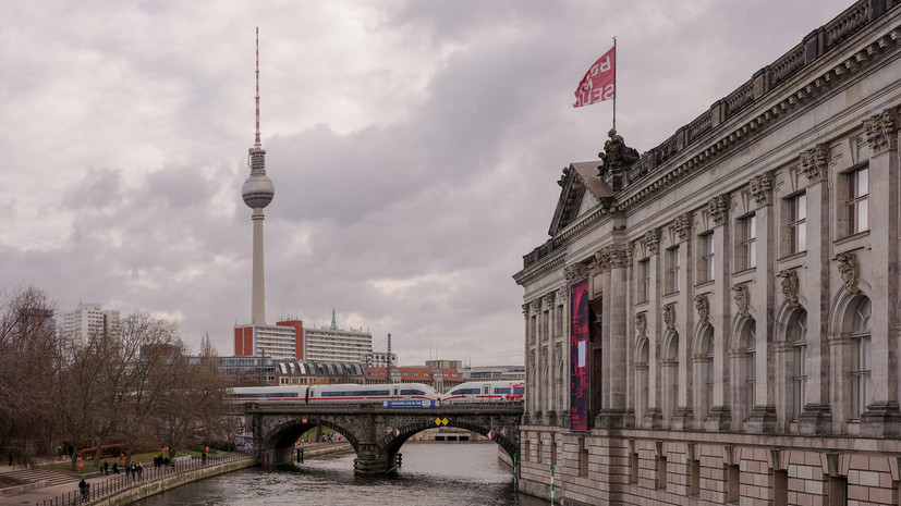 Лидер партии АдГ: Германия может выйти из ЕС в случае прихода партии к власти