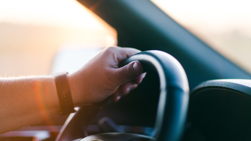 Автоэксперт Сажин рассказал, как избежать агрессии на дорогах