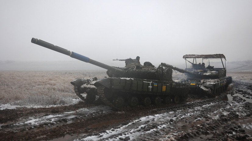 ВСУ потеряли более 280 военных, танк и станцию РЭБ на Донецком направлении
