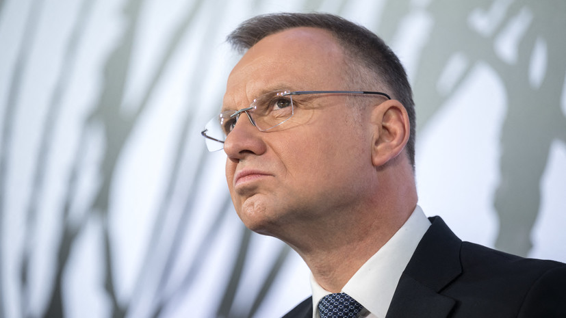 Gazeta Wyborcza: Дуда перестал доверять собственной охране