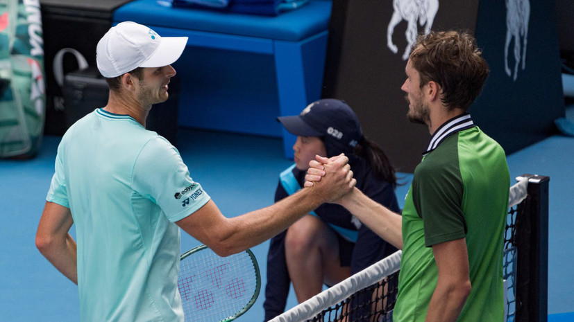 Хуркач признался, что будет долго отходить от проигрыша Медведеву на Australian Open