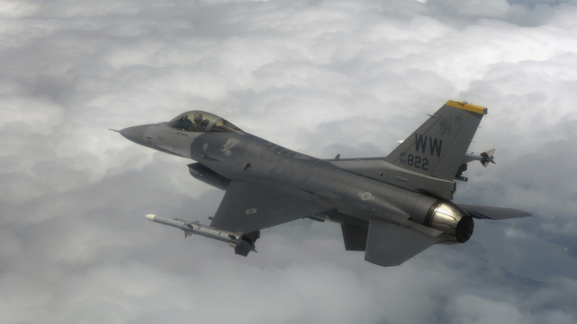 Bloomberg: Байден призвал конгресс одобрить продажу Турции истребителей F-16
