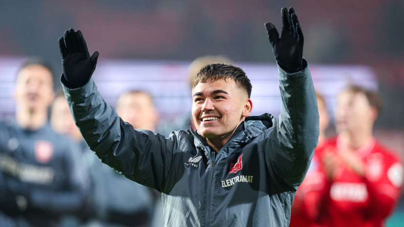 Угальде сообщил руководству «Твенте» о нежелании выступать за клуб