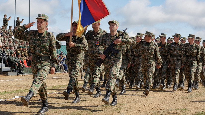 Глава Минобороны Армении анонсировал введение военной формы по стандартам НАТО