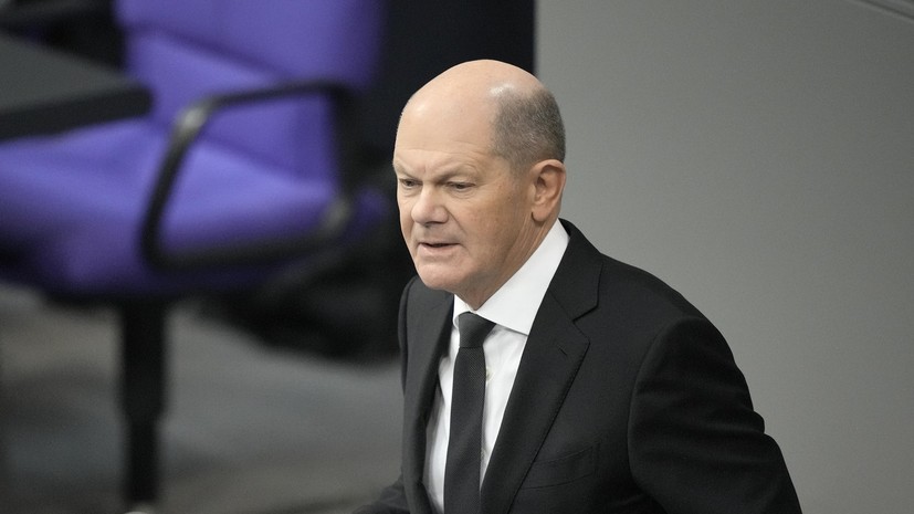 Экс-посол Украины Мельник призвал Шольца встретиться с Путиным для переговоров