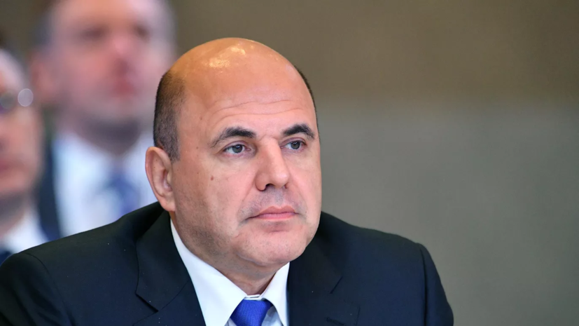 Мишустин поздравил Бектенова с назначением на пост премьера Казахстана