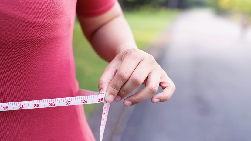 Диетолог Стародубова посоветовала комплексно менять образ жизни для борьбы с лишним весом