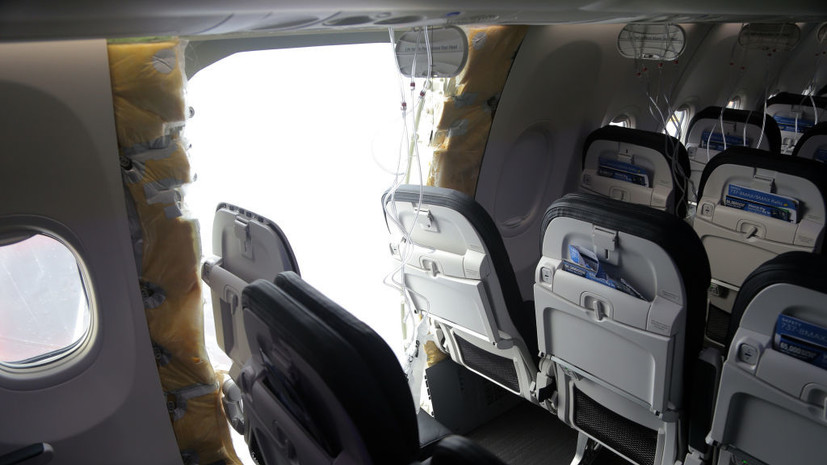 NTSB: выпавшую в полёте дверь лайнера Alaska Airlines не закрепили болтами