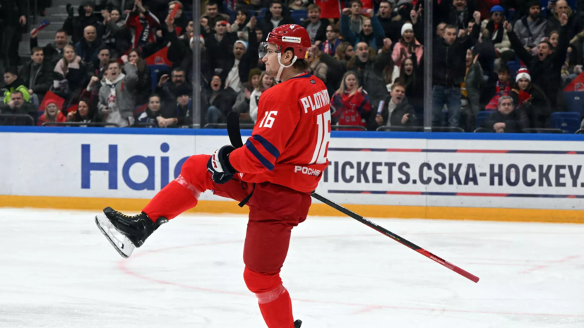 Плотников стал восьмым игроком в истории КХЛ, набравшим 500 очков