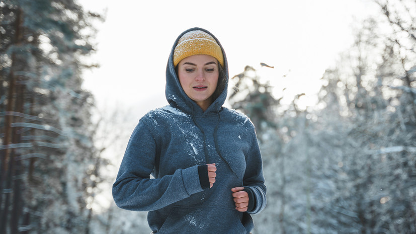 Специалист Горбашов дал советы по выбору одежды для пробежек в зимнее время