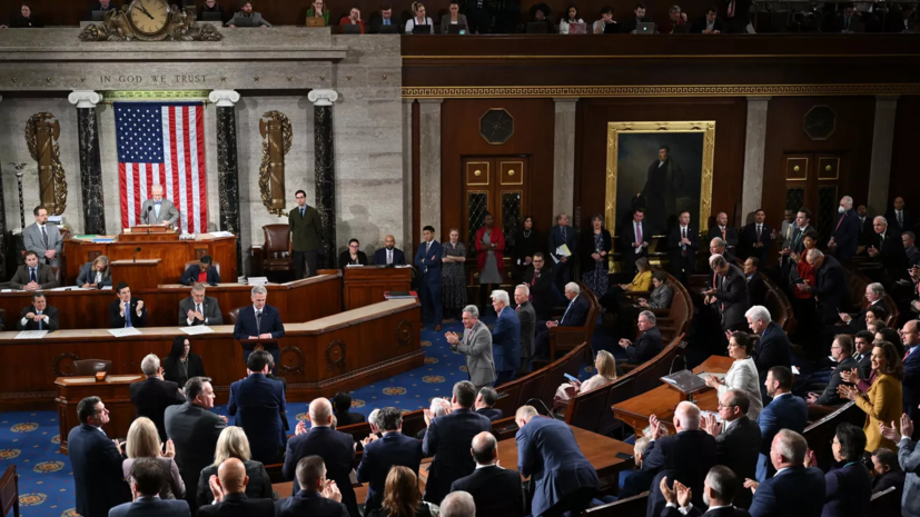 Спикер: палату представителей США не заставят принять проект о помощи Украине