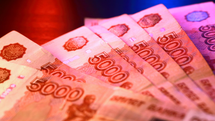 Мошенники под видом сотрудников ЦБ и ФСБ обманули ямальцев на 2 млн рублей