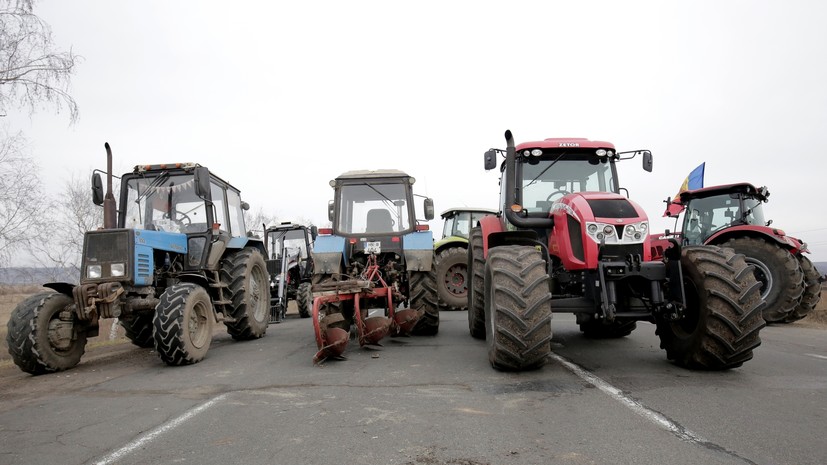Молдавские фермеры разблокировали дорогу к КПП на границе с Румынией