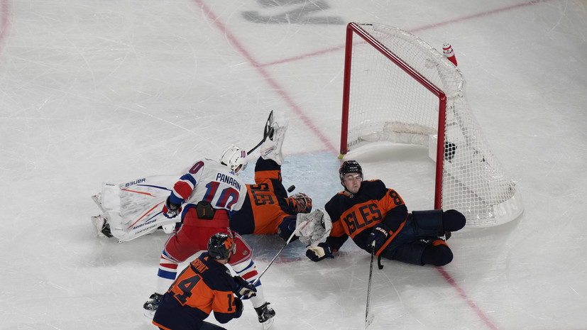 Панарин повторил личный рекорд по голам в регулярном чемпионате НХЛ