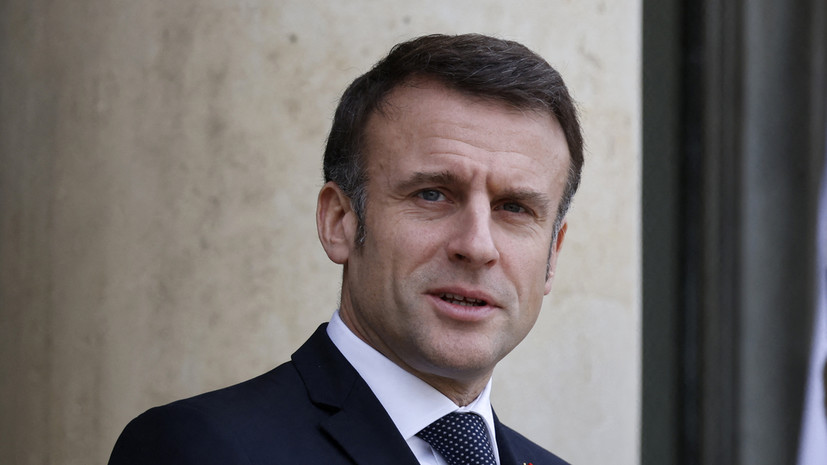 Макрон и Ван И договорились способствовать достижению мира на Украине